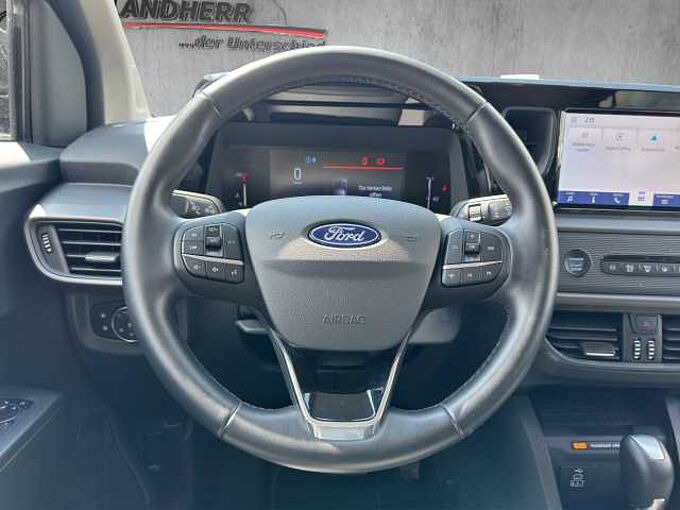 Ford Tourneo Courier 1.0 EcoBoost Titanium // Alu/Kamera