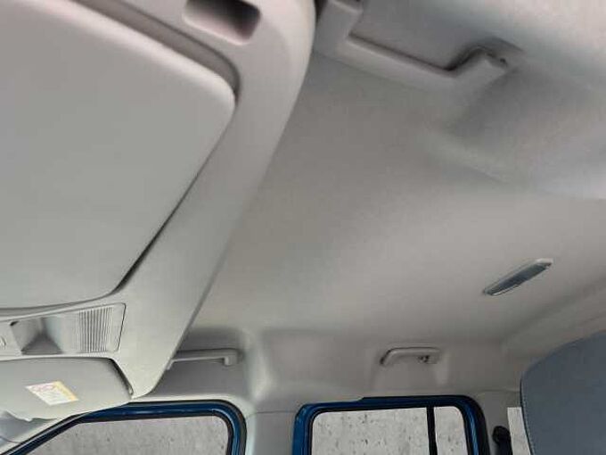 Ford Tourneo Courier 1.0 EcoBoost Titanium // Alu/Kamera