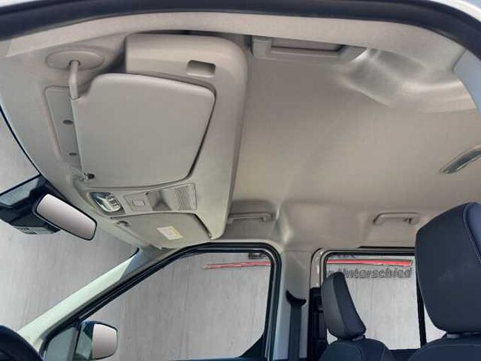 Ford Tourneo Courier Active /SHZ/Kamera/Navi /PDC