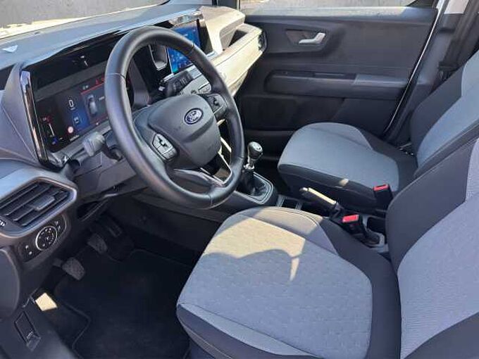 Ford Tourneo Courier 1.0 EcoBoost Titanium // Alu/Kamera