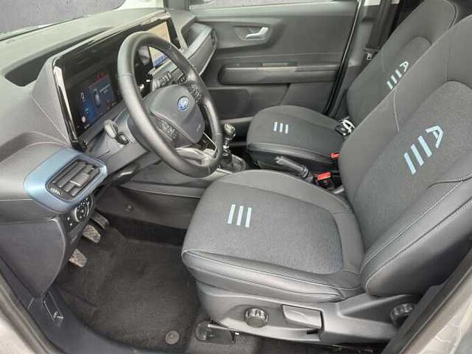 Ford Tourneo Courier 1.0 EcoBoost Active // Navi /Kamera/PDC