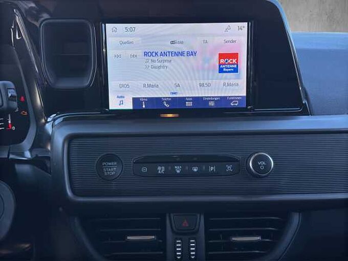 Ford Tourneo Courier 1.0 EcoBoost Titanium // Alu/Kamera