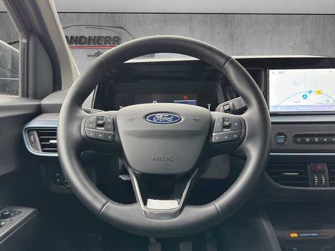 Ford Tourneo Courier 1.0 EcoBoost Active // Navi /Kamera/PDC