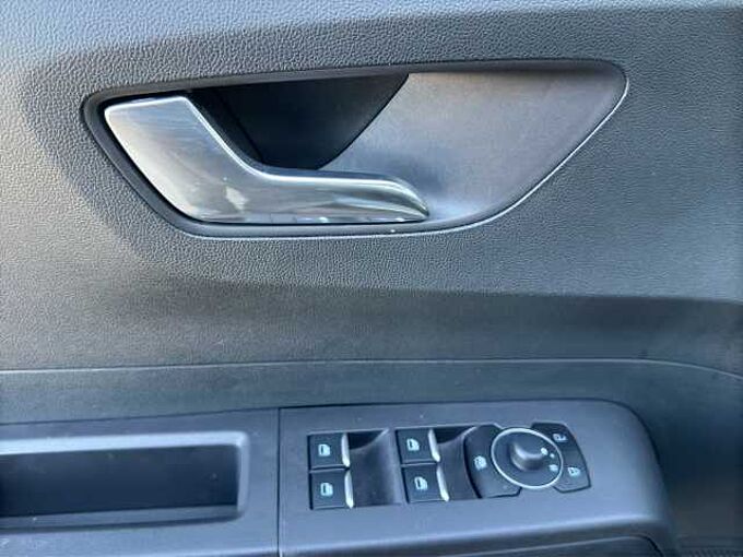 Ford Tourneo Courier 1.0 EcoBoost Titanium // Alu/Kamera