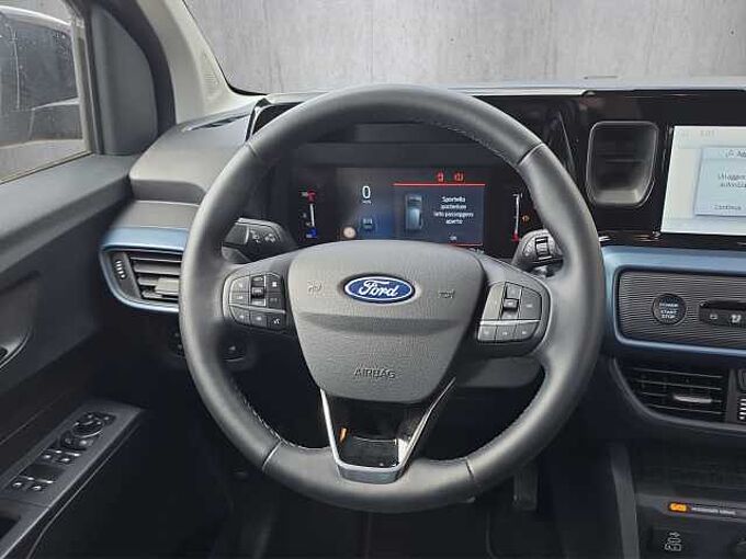 Ford Tourneo Courier 1.0 EcoBoost Active // Navi /Kamera/PDC