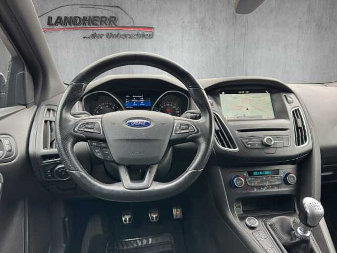 Ford Focus ST-Line *Navi*SHZ*LHZ*WSH*Klima*