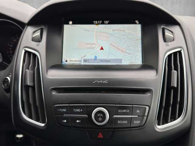 Ford Focus ST-Line *Navi*SHZ*LHZ*WSH*Klima*