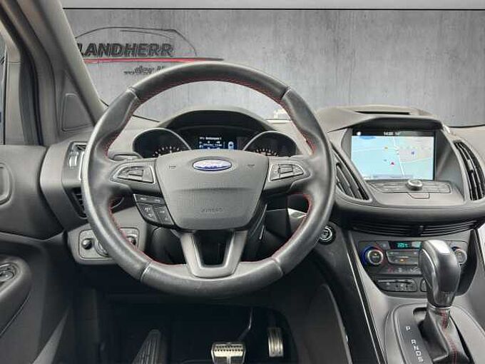 Ford Kuga ST-Line *AHK*elektr. Heckklappe*PDC*ALU*