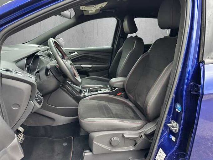 Ford Kuga ST-Line *AHK*elektr. Heckklappe*PDC*ALU*