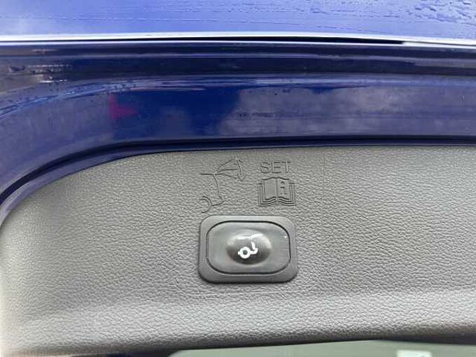 Ford Kuga ST-Line *AHK*elektr. Heckklappe*PDC*ALU*