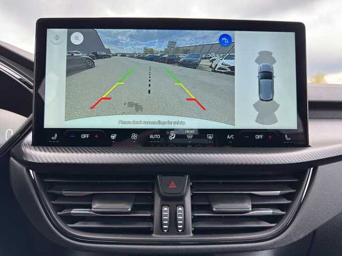 Ford Kuga ST-Line // 5 J. Garantie /AHK/Winterpaket