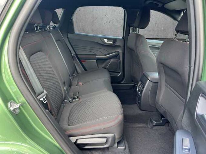 Ford Kuga ST-Line // 5 J. Garantie /AHK/Winterpaket
