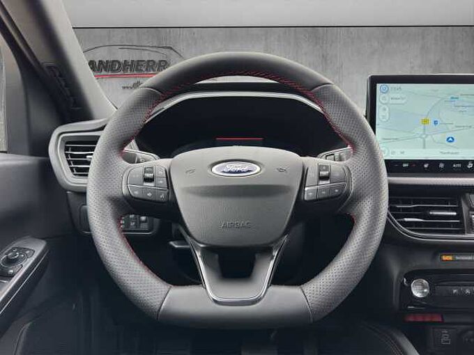 Ford Kuga  ST-Line // 5 J. Garantie /AHK/Winterpaket