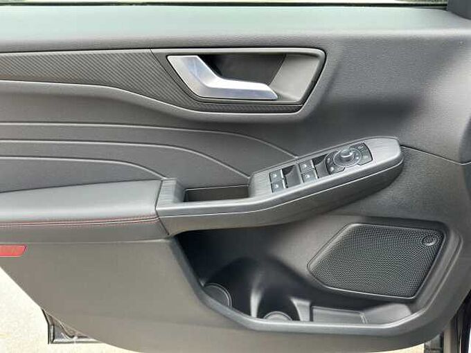 Ford Kuga  ST-Line // 5 J. Garantie /AHK/Winterpaket