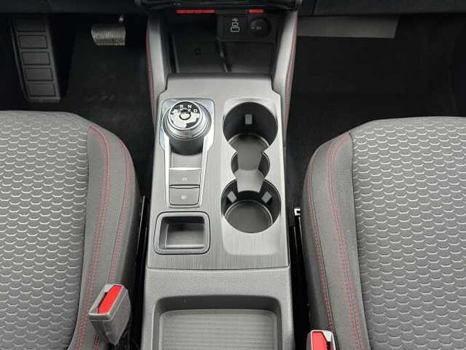 Ford Kuga  ST-Line // 5 J. Garantie /AHK/Winterpaket