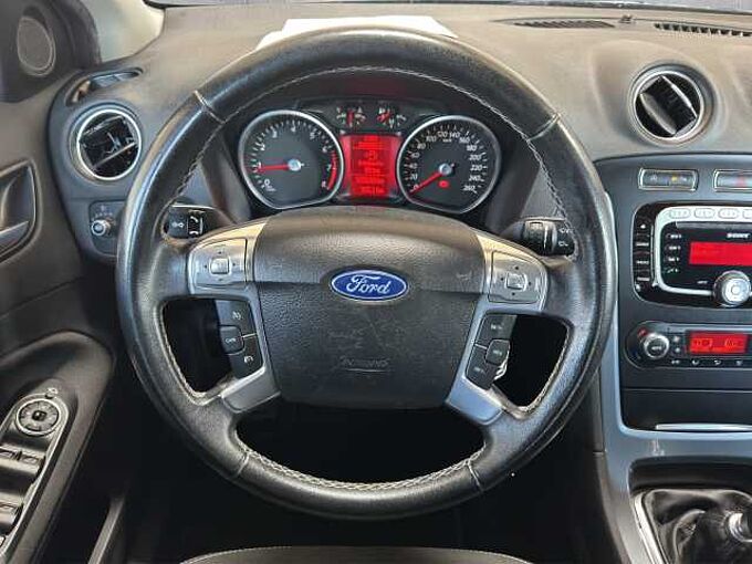 Ford Mondeo *AHK*PDC*HU/AU 02.28/*ALU*