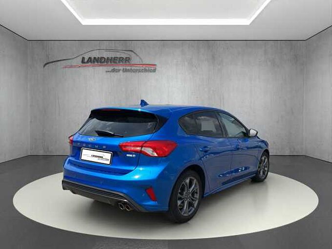 Ford Focus ST Line ST Line