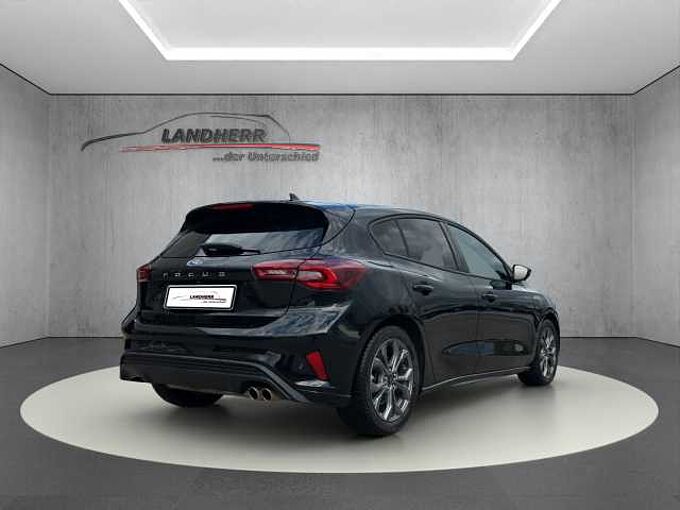 Ford Focus 1.0 EcoBoost St-Line //Navi/Kamera/PDC 