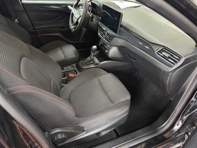 Ford Focus 1.0 EcoBoost St-Line //Navi/Kamera/PDC 
