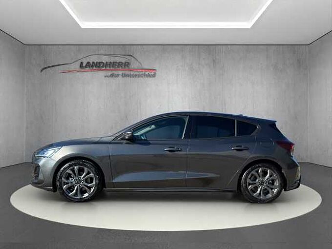 Ford Focus 1.0 EcoBoost ST-Line //Navi/Kamera/PDC