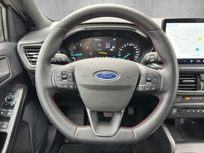 Ford Focus 1.5 EcoBlue ST-Line //Navi/LED/Kamera