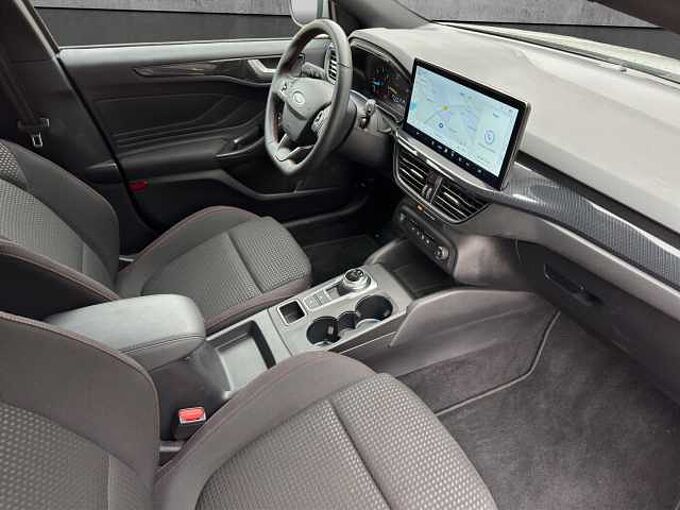 Ford Focus 1.5 EcoBlue ST-Line //Navi/LED/Kamera