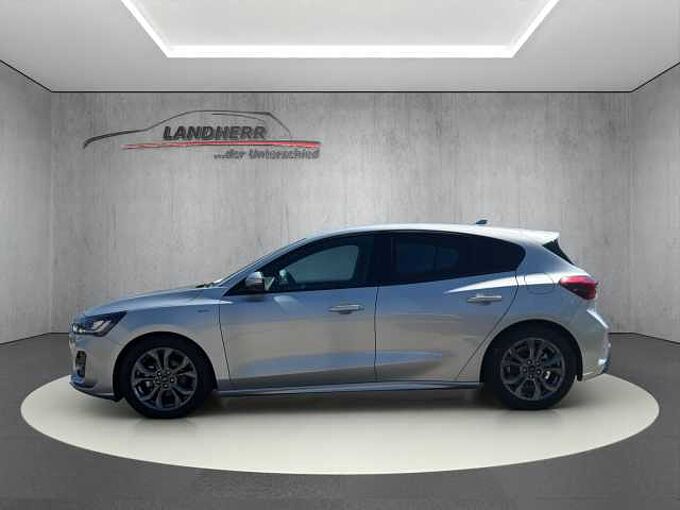 Ford Focus 1.5 EcoBlue ST-Line  //Navi/LED/Kamera 