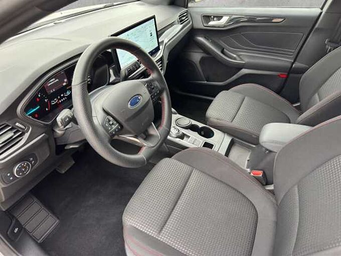 Ford Focus 1.5 EcoBlue ST-Line //Navi/LED/Kamera