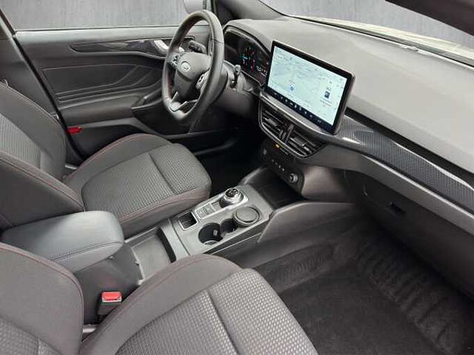 Ford Focus 1.5 EcoBlue ST-Line //Navi/LED/Kamera