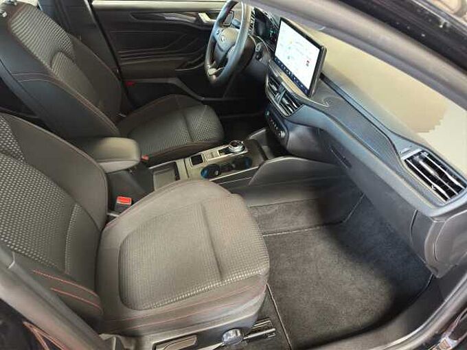 Ford Focus Turnier ST-Line //Navi/Kamera/Winterpaket