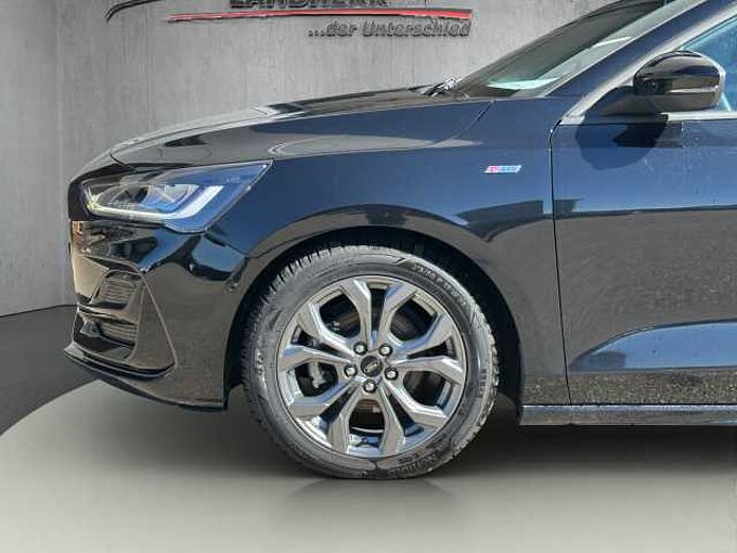 Ford Focus Turnier ST-Line //Navi/Kamera/Winterpaket