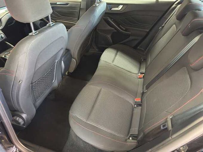 Ford Focus Turnier ST-Line //Navi/Kamera/Winterpaket