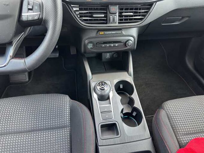 Ford Focus Turnier  ST-Line //Winterpaket /Navi/Kamera