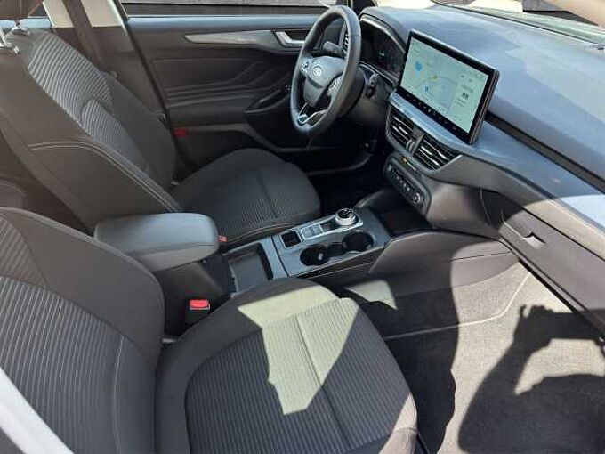 Ford Focus Turnier Active 1.5 EcoBlue //Navi/LED/Kamera