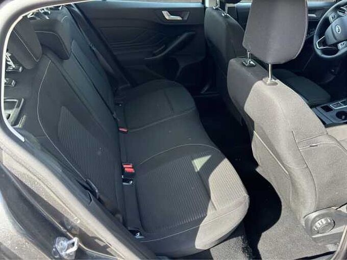 Ford Focus Turnier Active 1.5 EcoBlue //Navi/LED/Kamera