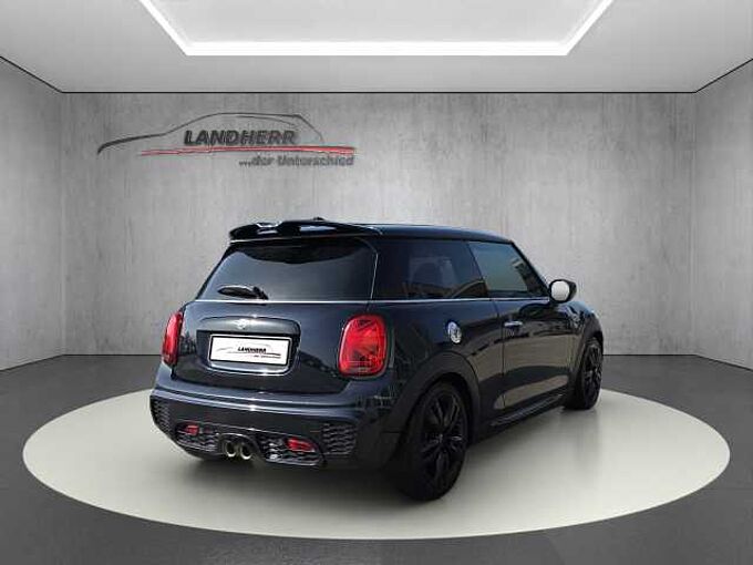 MINI 3trg. John Cooper Works 
