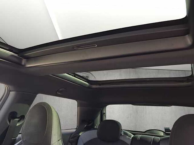 MINI 3trg. John Cooper Works 