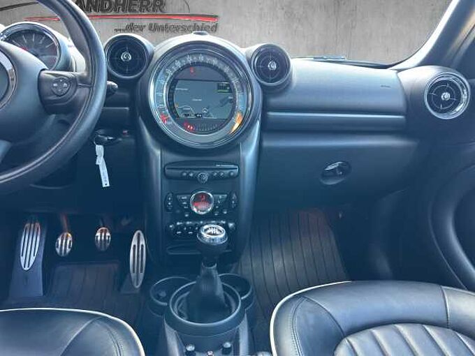MINI Countryman Cooper S All4 *Xenon/Panno/Navi/PDC*
