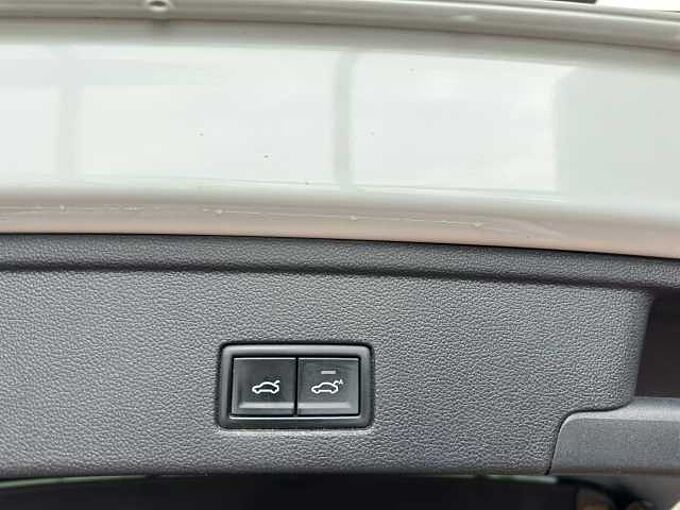 Volkswagen Touareg R-Line *AHK*Virtual*Luft*Pano*Head-UP*Sitzk&uuml;hl.*