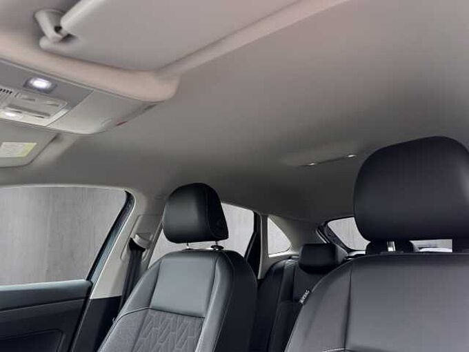 Volkswagen Taigo 1.0 TSI GOAL //LED/Sitzheizung/ PDC