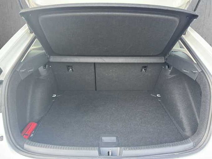 Volkswagen Taigo 1.0 TSI Life //LED/Sitzheizung/PDC