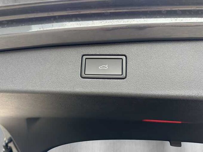 Volkswagen Tiguan 2.0 TDI Life //AHK/LED/Winterpaket /elektr. Heckklappe