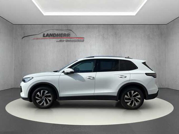 Volkswagen Tiguan 1.5 TSI Life // AHK/Navi/Winterpaket /elektr. Heckklappe