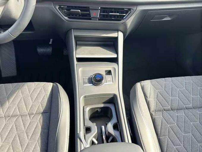 Volkswagen Tiguan 1.5 TSI Life // AHK/Navi/Winterpaket /elektr. Heckklappe