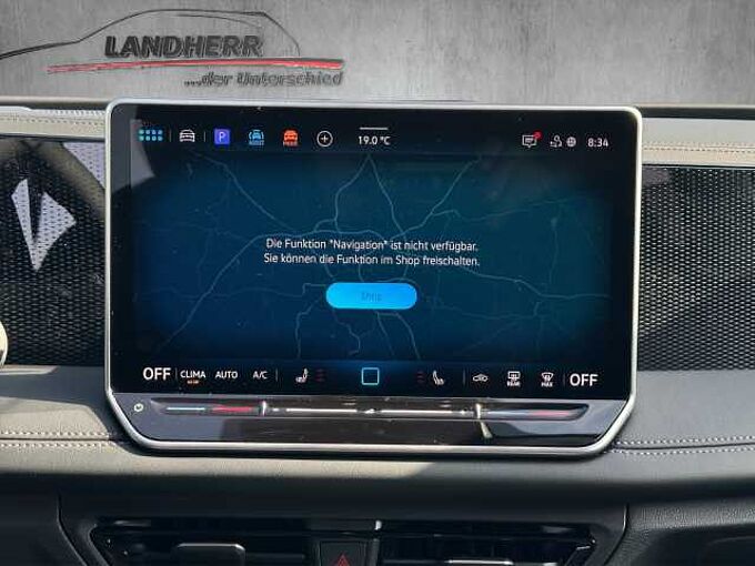 Volkswagen Tiguan 1.5 TSI Life // AHK/Navi/Winterpaket /elektr. Heckklappe