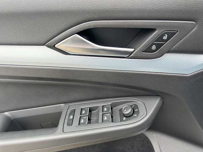 Volkswagen Golf Variant Goal Navi/PDC vo + hi/