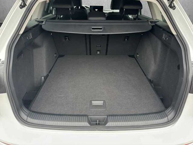 Volkswagen Golf Variant Goal Navi/PDC vo + hi/