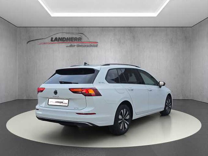 Volkswagen Golf Var Goal Navi/ Teilleder/ PDC vo + hi