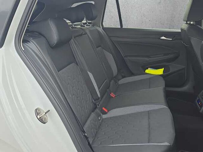 Volkswagen Golf Var Goal Navi/ Teilleder/ PDC vo + hi