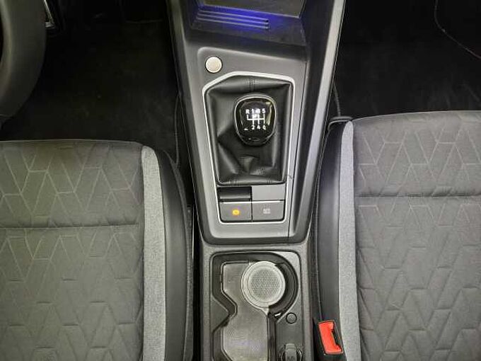 Volkswagen Golf 1.5 Goal Navi/SHZ/PDC vo + hi